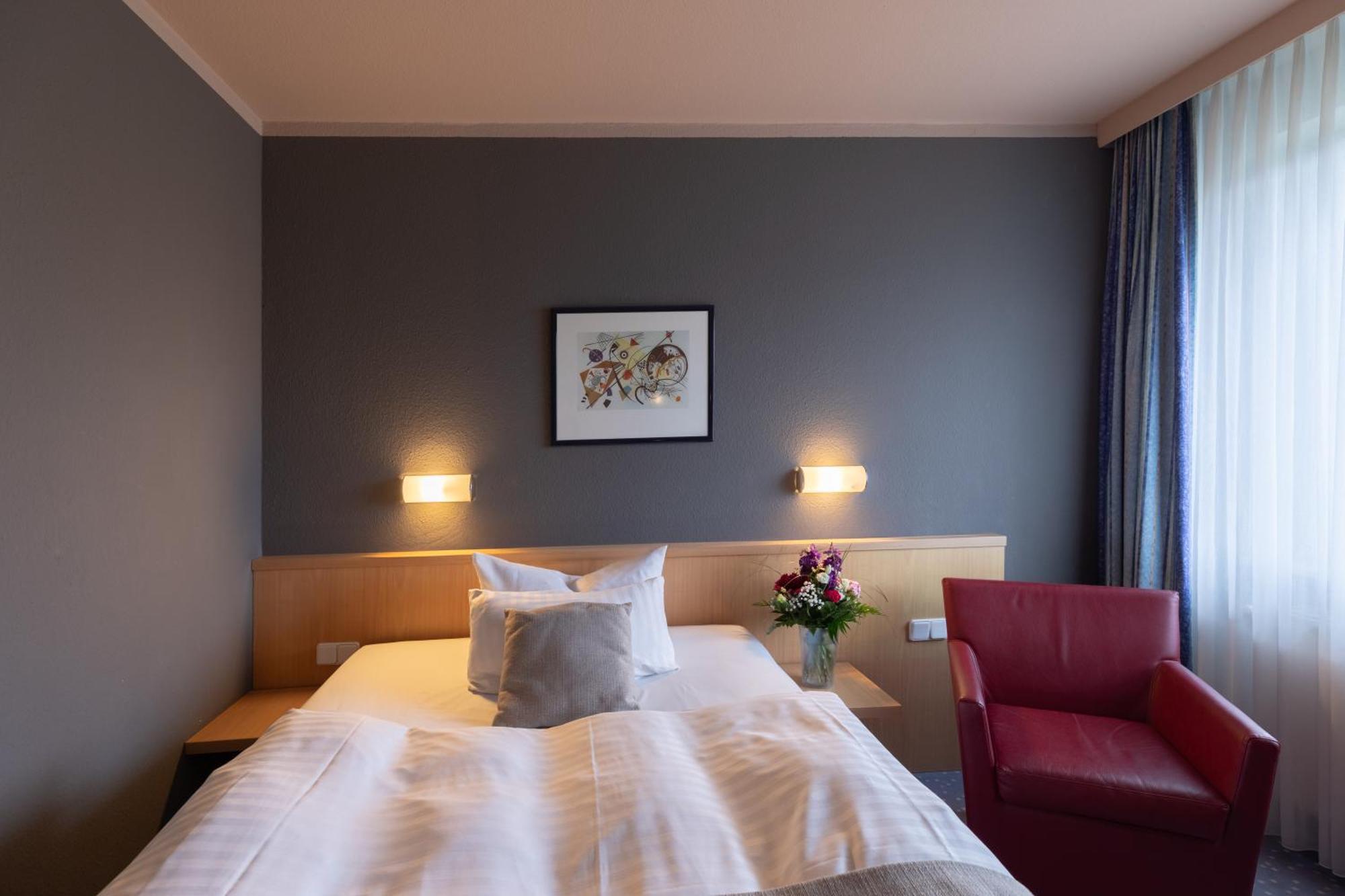 Garner Hotel Cottbus Sued By Ihg Exterior foto