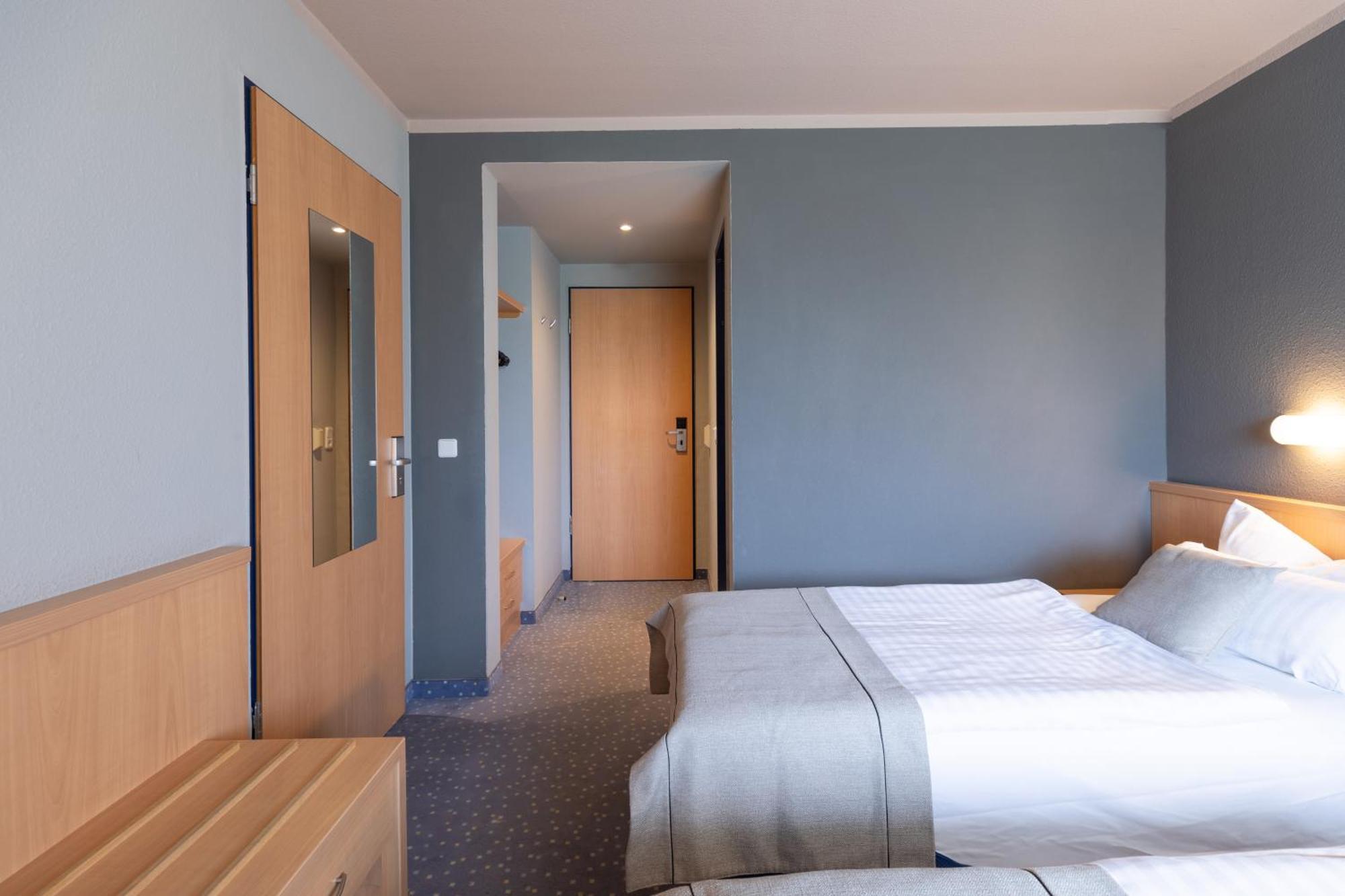 Garner Hotel Cottbus Sued By Ihg Exterior foto