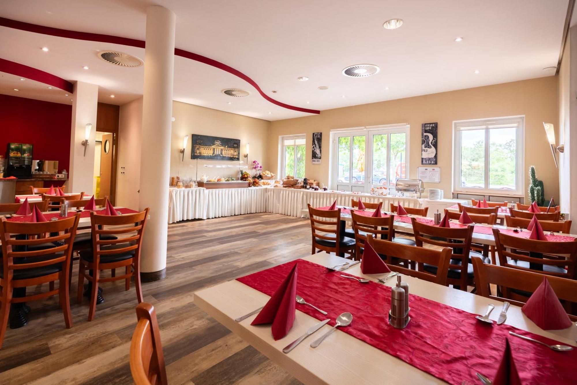 Garner Hotel Cottbus Sued By Ihg Exterior foto